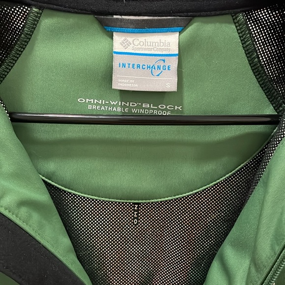 Green Columbia Breathable Waterproof Jacket - S - Picture 7 of 8